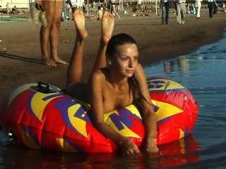 voyeur na praia nua seios maduros 72